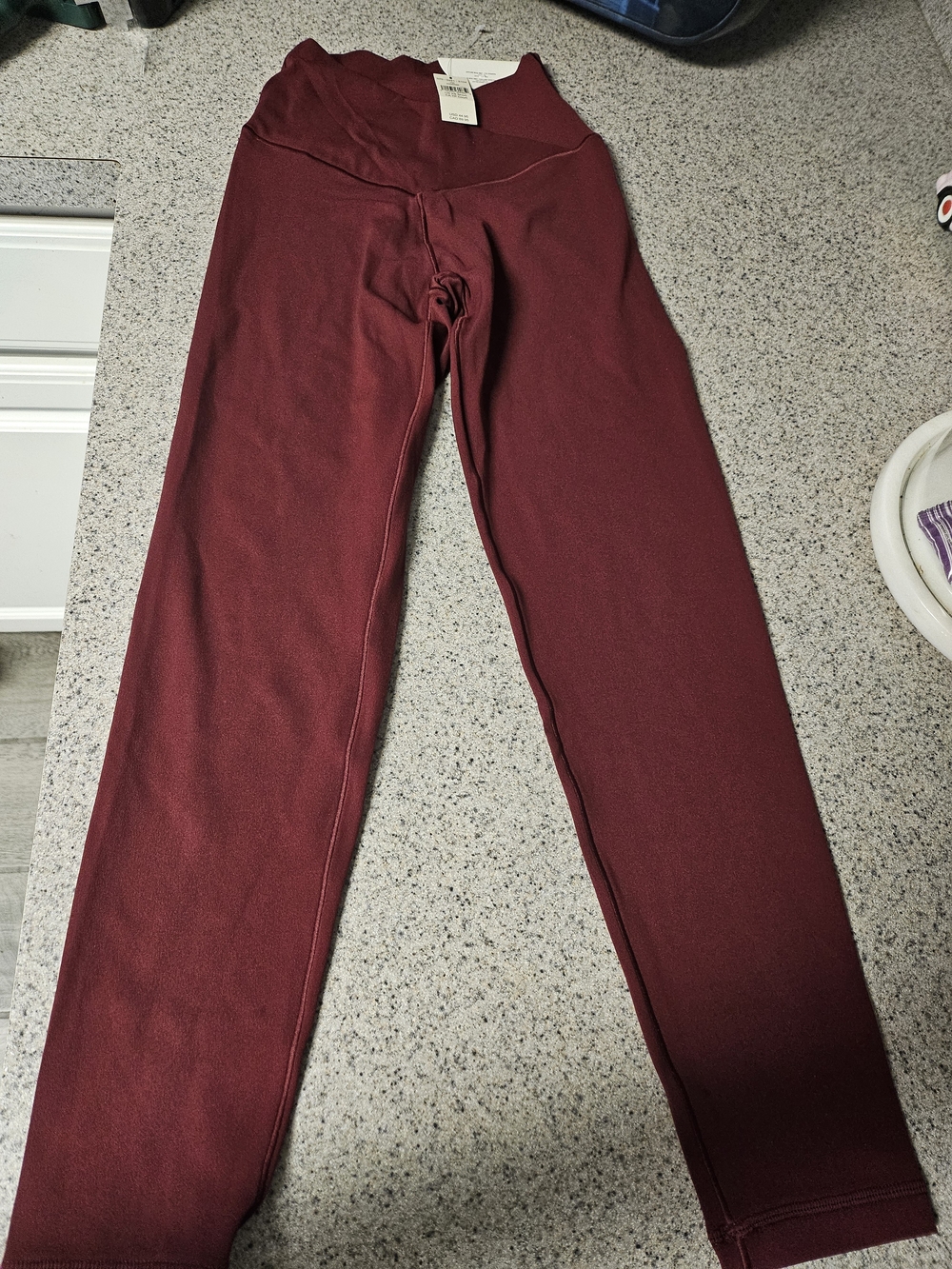 Offline By aerie V-Front High-Rise Leggings in Burgundy